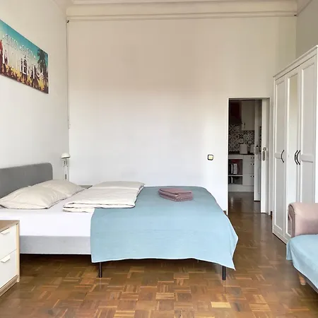 Grand Apartment